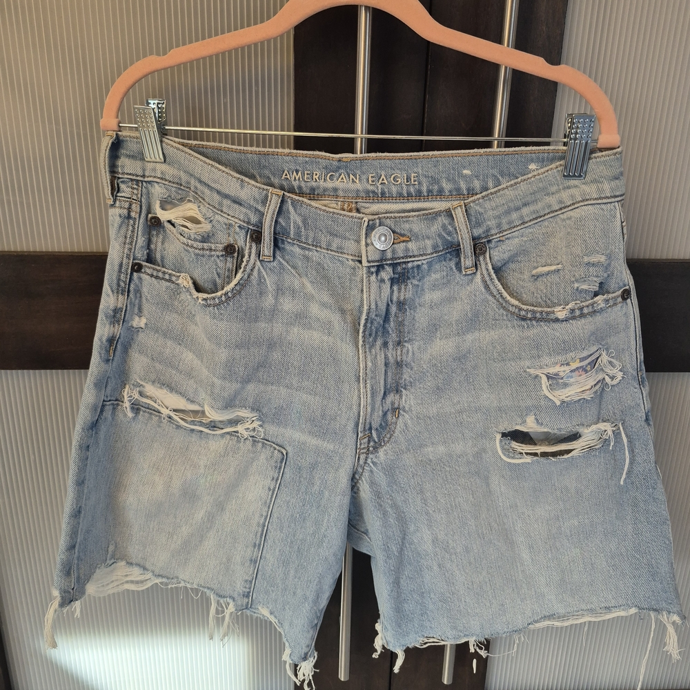 AE Denim '90s Boyfriend Bermuda Short